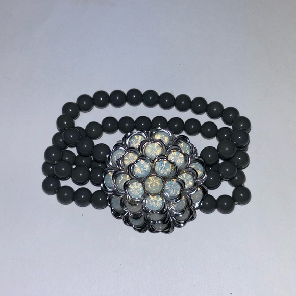 Bracelet - Picture 15 of 17